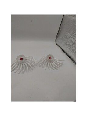 Vintage clip On Earrings White Plastic Pink Rhinestone Center # 1